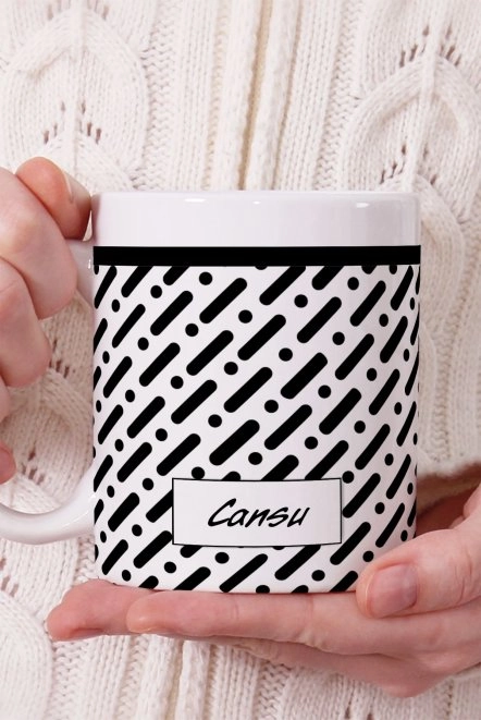 Çizgi ve Nokta Detaylı Kişiye Özel Porselen Kupa Bardak