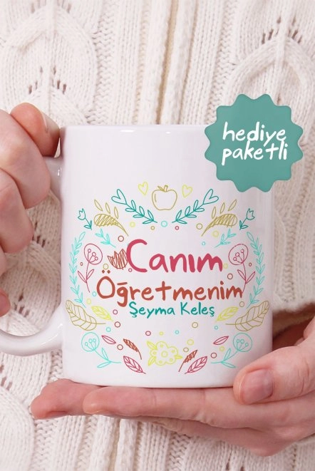 Renkli Kalpli ve Çizimli Kişiye Özel Öğretmenler Günü Kupa Bardak