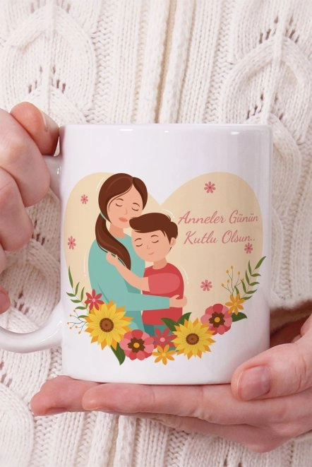 Anneye Sarılan Küçük Çocuk Figür Porselen Kupa Bardak