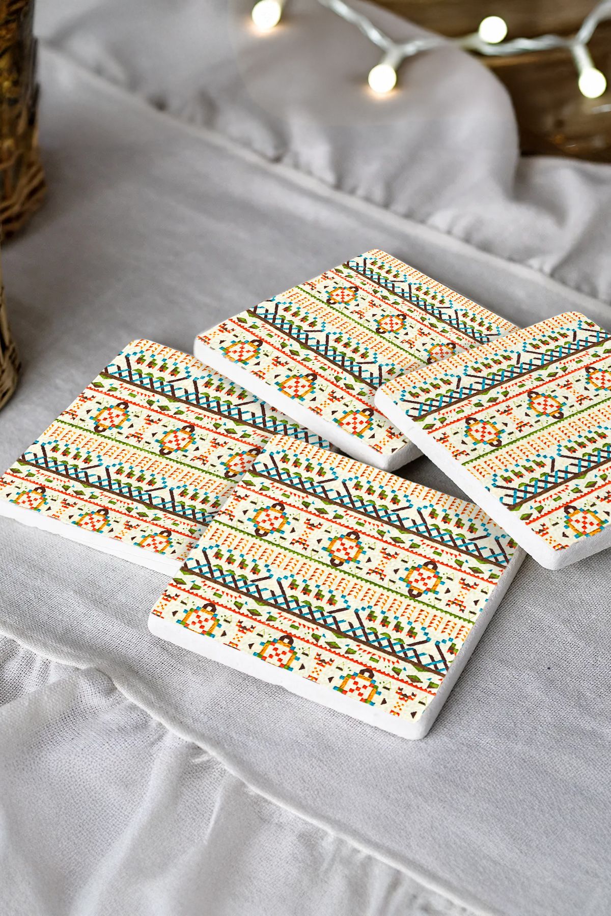 Süt Rengi Zarafet Mozaikleri Taş Traverten Fincan Bardak Altlığı 4'Lü Set 10X10X1Cm  Moz-46